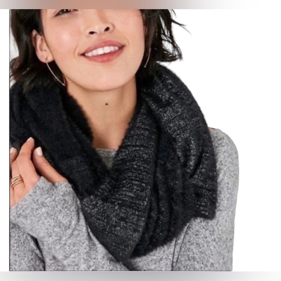 Stella & Dot Kaci Versatile 2 in 1 Soft Black Metallic Scarf - Picture 2 of 6
